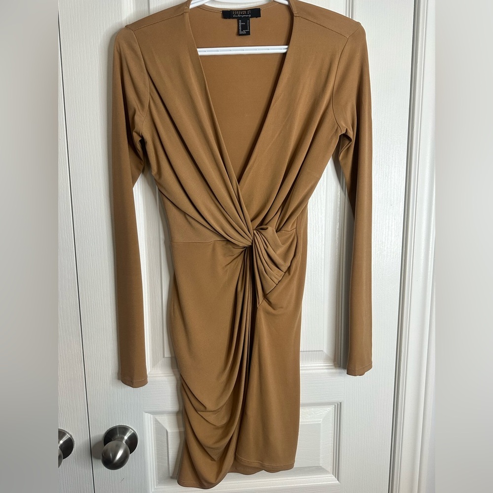 Forever21 contemporary dress in small